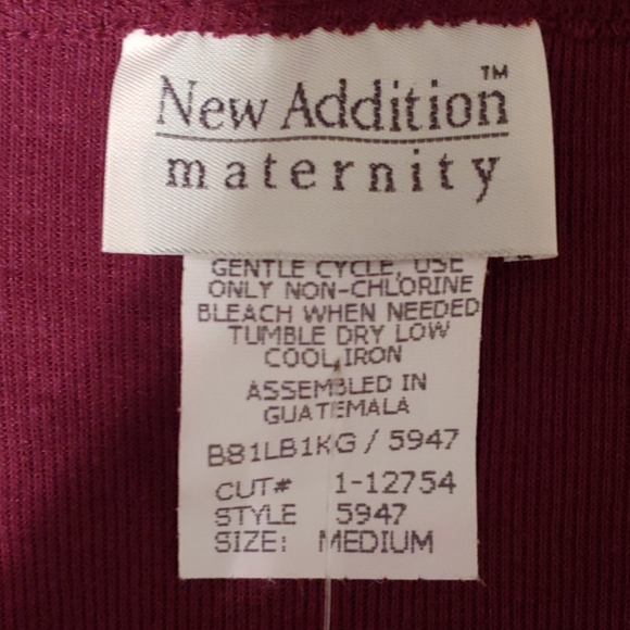 🤰 NWOT New Addition Maternity Top - Picture 7 of 9